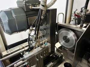 ПРЕЦИЗИОННЫЙ СТАНОК HOFFMANN S-V8