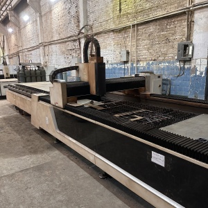 Станок лазерной резки металла с чпу E3015-3000W