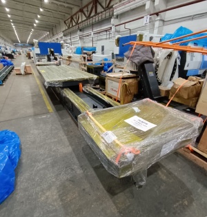 Портальный фрезерный обрабатывающий центр с ЧПУ