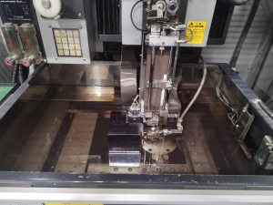 Электроэрозионный станок SODICK AQ325L