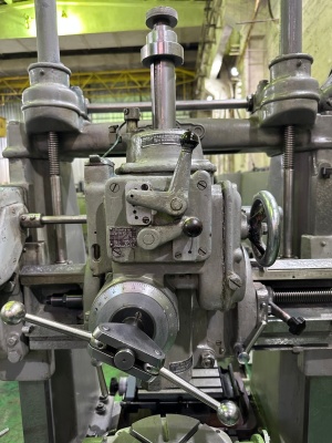 Координатно-расточной станок КР450