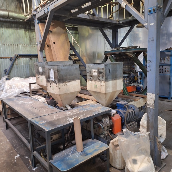 Экструдер для пленки УРП 1500