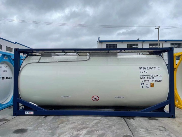 Танк-контейнер объём 18м3 тип Т11, для перевозки водорастворимых красок