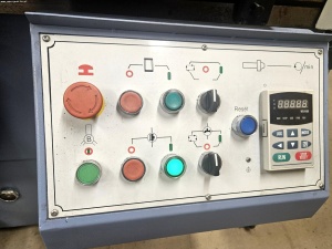 Универсальный шлифовальный станок BERNARDO URS 1000 N