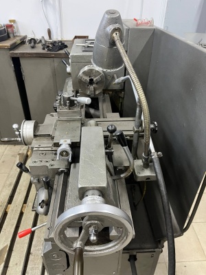 Станок токарный ИЖ 1ИС611B