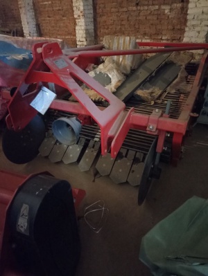 Картофелекопалка Unia WEGA 1600 DUO