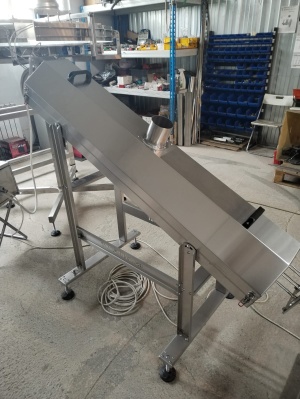 Устройство ошпарки алюминиевой/жестяной банки гравитационное