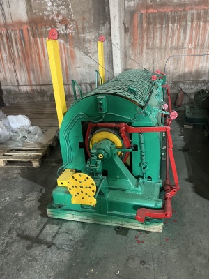 Канатовьющая машина