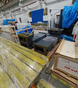 Портальный фрезерный обрабатывающий центр с ЧПУ