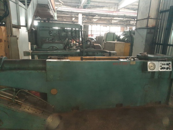 7Б56 горизонтально-протяжной станок