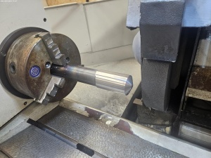 Универсальный шлифовальный станок BERNARDO URS 1000 N