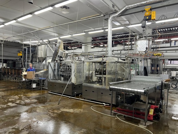 Линия горячего розлива соков /напитков с мякотью в стеклянную бутылку 0,5 л