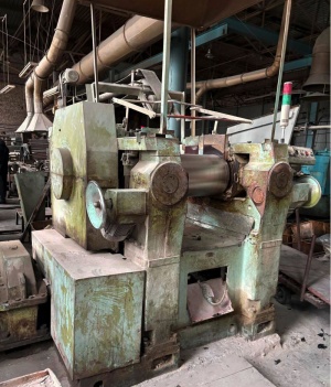 Вальцы для резины пд-630 315/315