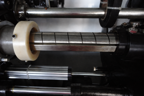 Запчасти для пакетоделательных машин Hemingstone