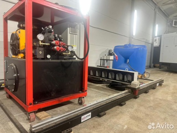 Мобильный портальный фрезерный станок LMD3015