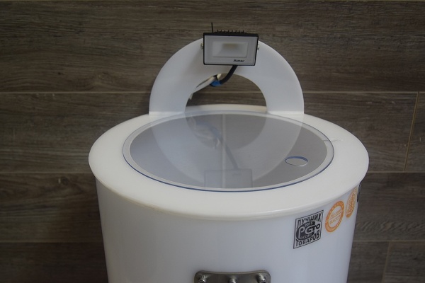 ИНКУБАТОРЫ ДЛЯ РАЗВЕДЕНИЯ АРТЕМИИ