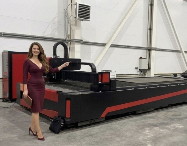 Станок лазерной резки с ЧПУ ЛР-1530