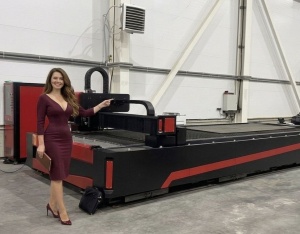 Станок лазерной резки с ЧПУ ЛР-1530