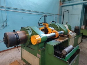 Экструдер для свинцовой проволоки VT-400T Экструдер для свинцовой проволоки VT-400T