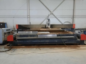 Станок гидроабразивной резки APW S4020BA (2025 года) 5 осей