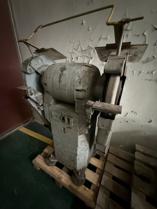 Точильно-шлифовальный станок (Точило) 3Б634