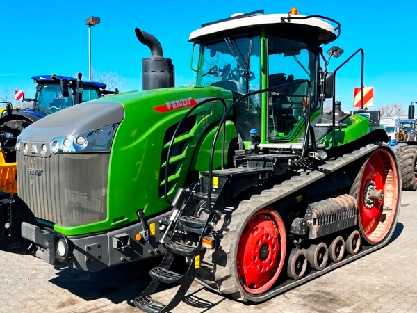 Стекло дверное левое для FENDT 500625D1