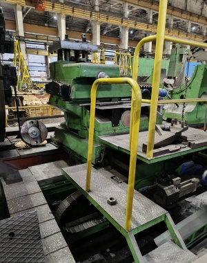 Тяжелый токарный станок 1682а