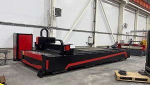 Станок лазерной резки с ЧПУ ЛР-1530