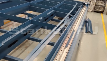 Тяжелая станина из листовой стали