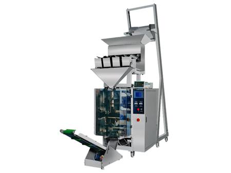 1_3_vertical_packaging_line_with_linear_weigher_01b.jpg
