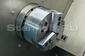 Гидравлический 3-кулачковый патрон Ø250 мм с отверстием