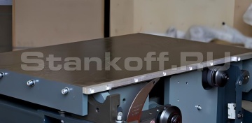 Массивный фрезерованный чугунный стол