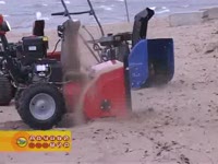 Снегоуборочные машины на песке