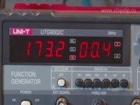 UTG9002C - генератор сигналов