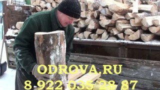 Заготовка дров винтовым конусным дровоколом на шкивах